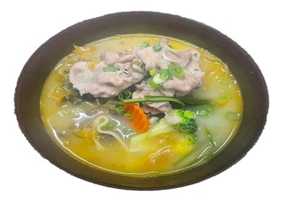 酸菜豬肉麵.jpg